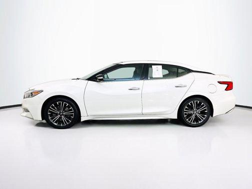 Pearl White 2017 Nissan Maxima 3.5 SL