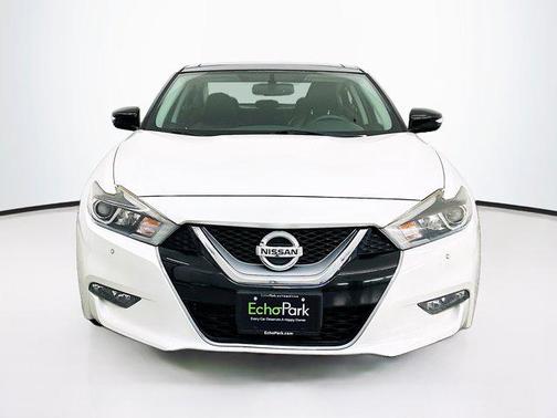 Pearl White 2017 Nissan Maxima 3.5 SL
