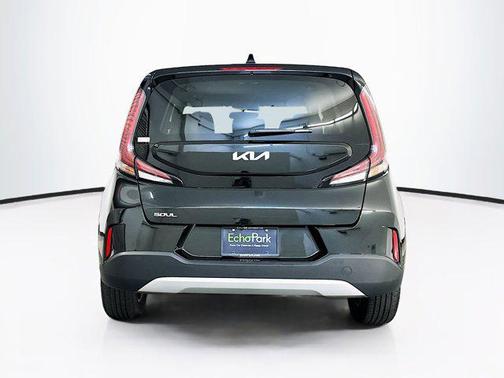 Fusion Black 2025 Kia Soul LX