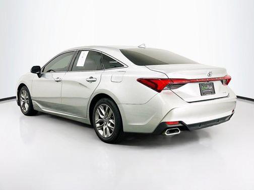 2021 Toyota Avalon XLE