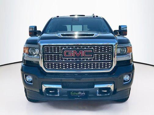 2019 GMC Sierra 2500 Denali
