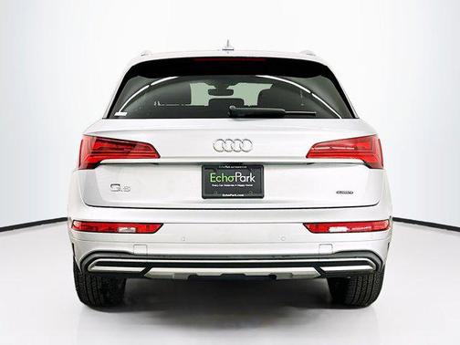 2022 Audi Q5 40 Premium Plus