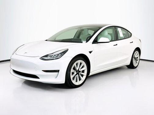 Pearl White Multi-Coat 2021 Tesla Model 3 Long Range