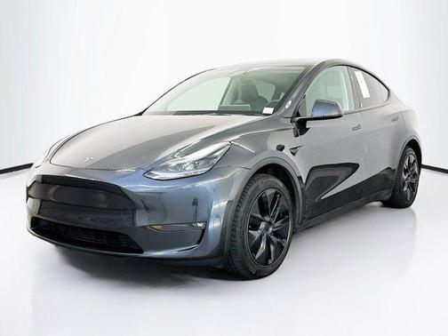2025 Tesla Model Y Long Range Dual Motor All-Wheel Drive