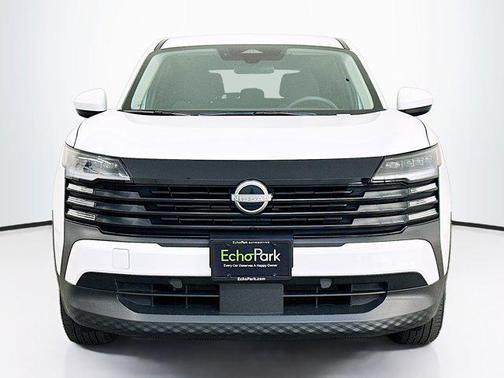 Fresh Powder 2025 Nissan Kicks SV