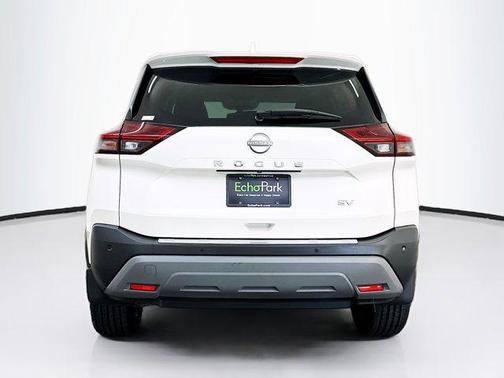 Pearl White Tricoat 2023 Nissan Rogue SV