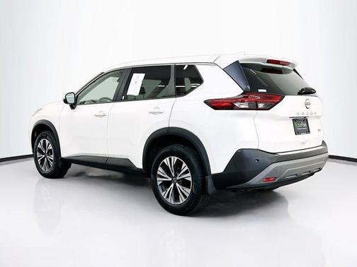 Pearl White Tricoat 2023 Nissan Rogue SV