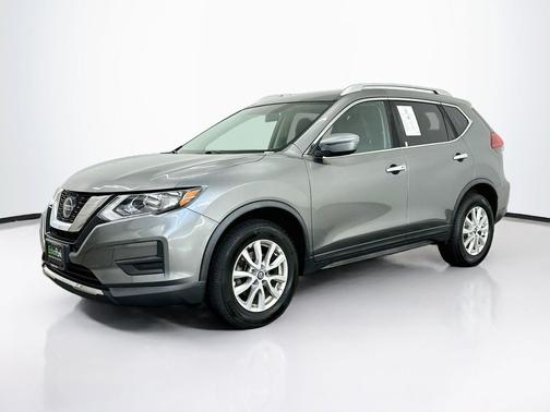 Gun Metallic 2018 Nissan Rogue SV