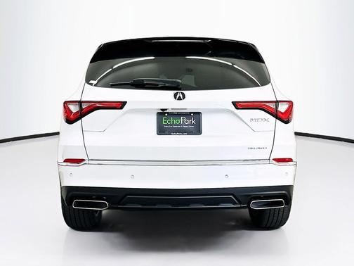 Platinum White Pearl 2022 Acura MDX Technology Package