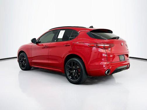 Alfa Rosso 2021 Alfa Romeo Stelvio Ti