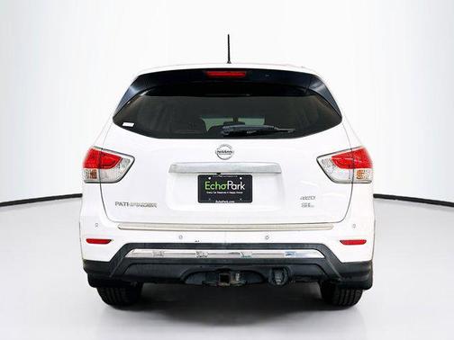 2014 Nissan Pathfinder SL