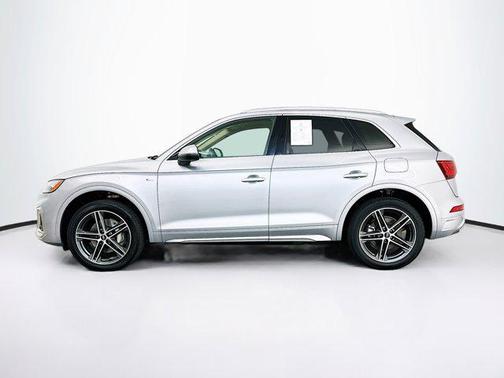 2022 Audi Q5 55 S line Premium