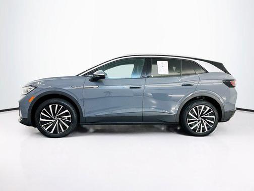 Pure Gray w/Black Roof 2023 Volkswagen ID.4 Pro S Plus