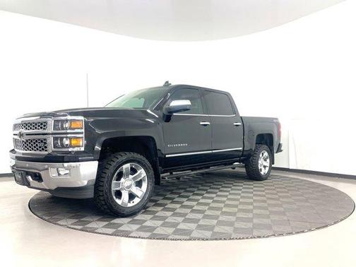 Photo 3 of 38 of 2015 Chevrolet Silverado 1500 LTZ