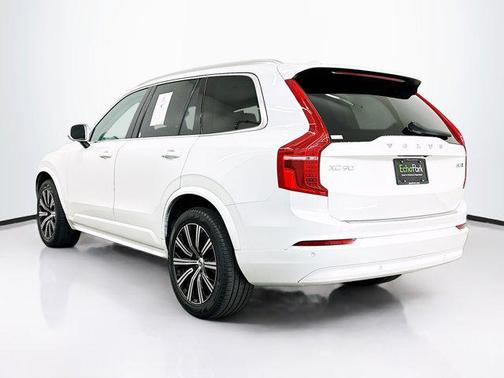 2023 Volvo XC90 Core