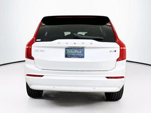 2023 Volvo XC90 Core