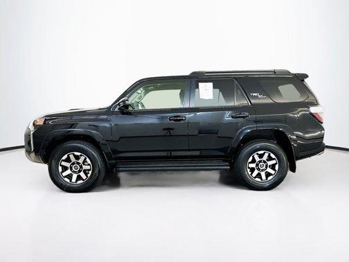 2024 Toyota 4Runner TRD Off Road