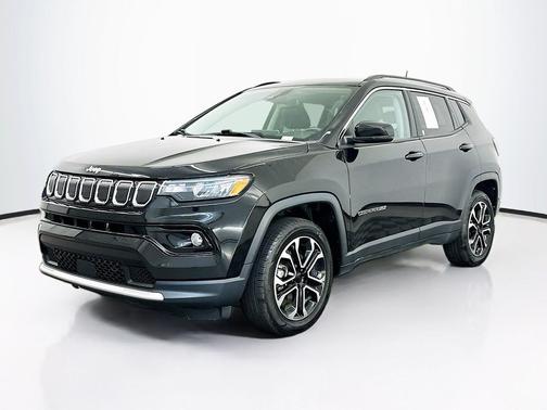 Diamond Black Crystal Pearlcoat 2022 Jeep Compass Limited