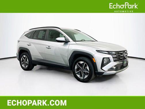 Shimmering Silver 2025 Hyundai TUCSON SEL