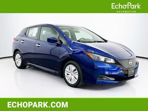 Deep Blue Pearl 2025 Nissan Leaf S