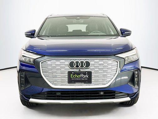 2022 Audi e-tron Premium