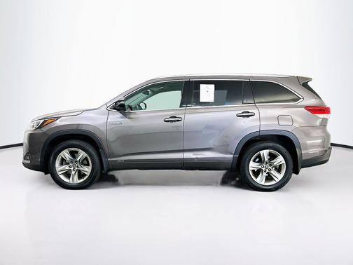 Predawn Gray Mica 2017 Toyota Highlander Hybrid Limited