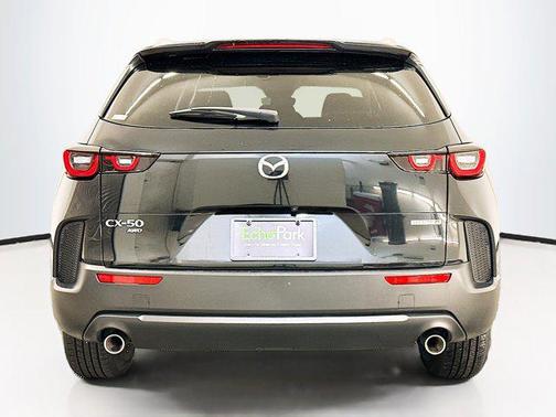 2025 Mazda CX-50 2.5 S Select Package