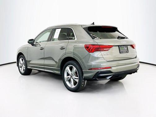 2021 Audi Q3 45 S line Premium