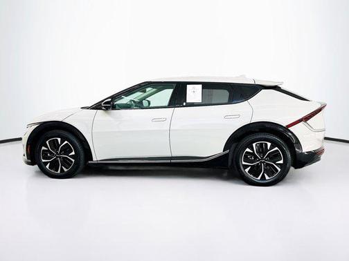 Glacier 2024 Kia EV6 Wind