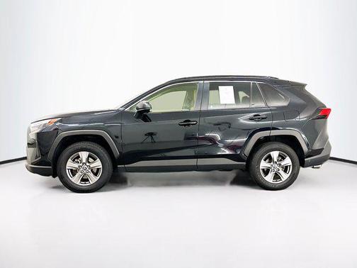 2023 Toyota RAV4 Hybrid LE