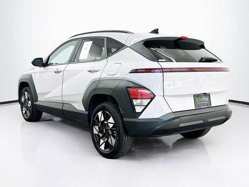 Cyber Gray Metallic 2025 Hyundai KONA SEL