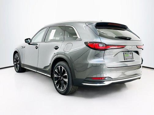 2024 Mazda CX-90 PHEV Premium