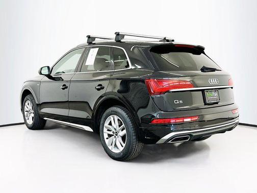 2022 Audi Q5 45 S line Premium