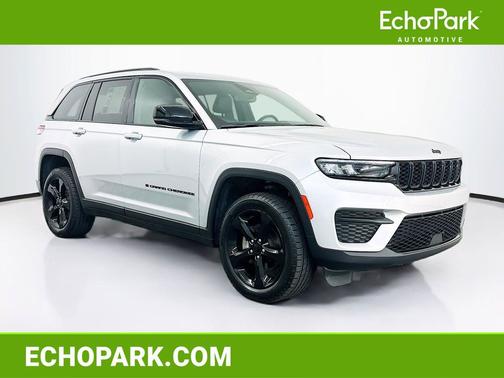 Silver Zynith 2024 Jeep Grand Cherokee Altitude