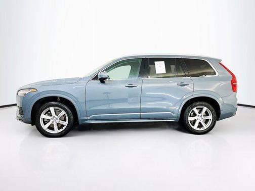 2023 Volvo XC90 B5 Core