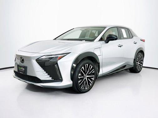 2023 Lexus RZ 450e Luxury