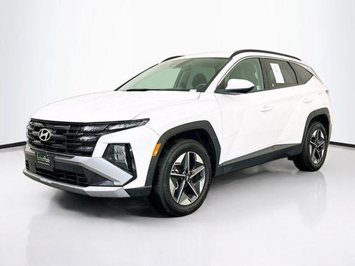 Serenity White Pearl 2025 Hyundai TUCSON SEL