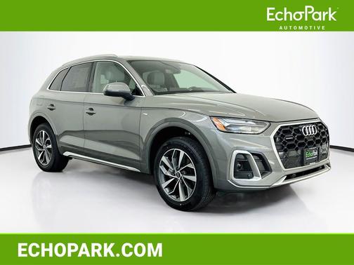 Chronos Gray Metallic 2023 Audi Q5 45 S line Premium Plus