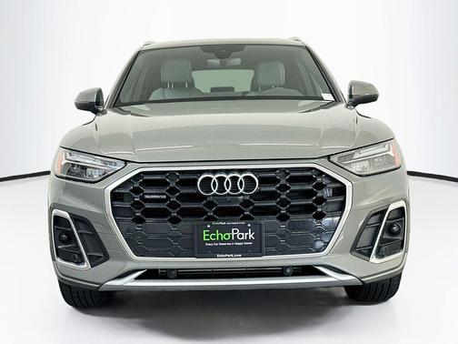 Chronos Gray Metallic 2023 Audi Q5 45 S line Premium Plus