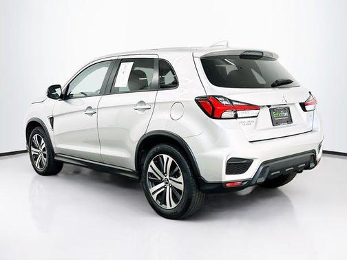 2024 Mitsubishi Outlander Sport SE