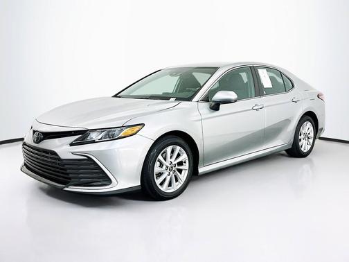 Celestial Silver Metallic 2023 Toyota Camry LE