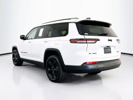 Bright White Clearcoat 2023 Jeep Grand Cherokee L Limited