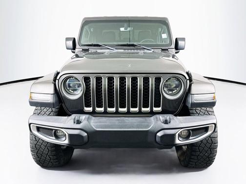 Granite Crystal Metallic Clearcoat 2021 Jeep Gladiator Overland