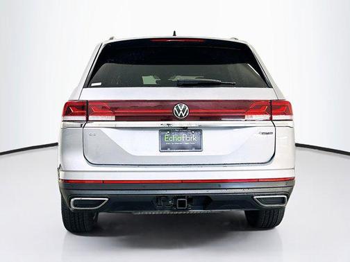 2024 Volkswagen Atlas 2.0T SE w/Technology 4MOTION