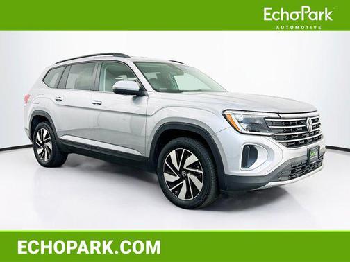 2025 Volkswagen Atlas 2.0T SE w/Technology 4MOTION