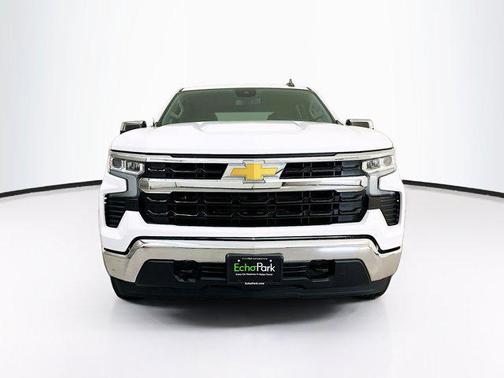 Summit White 2024 Chevrolet Silverado 1500 LT