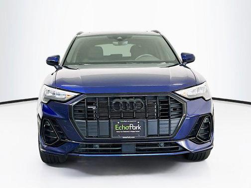 2022 Audi Q3 45 S line Premium