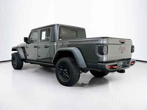 Granite Crystal Metallic Clearcoat 2022 Jeep Gladiator Mojave 4x4
