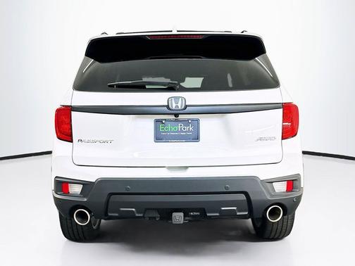 Platinum White Pearl 2023 Honda Passport AWD EX-L