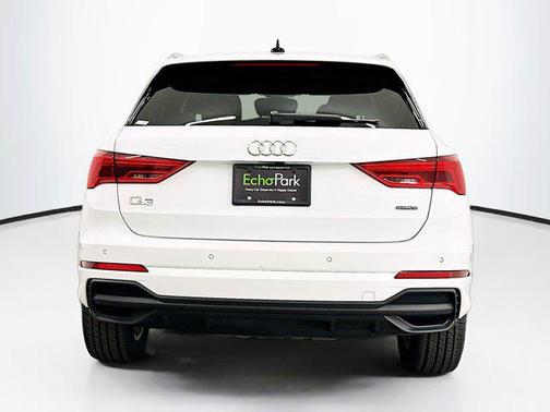 2024 Audi Q3 Premium 45 TFSI S line quattro Tiptronic